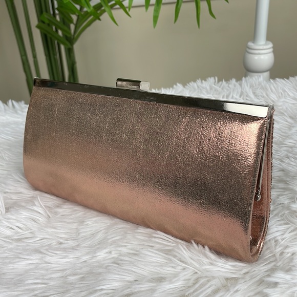 INC International Concepts ~ Lexy Rose Gold Clutch ~ NWT! - Picture 5 of 10